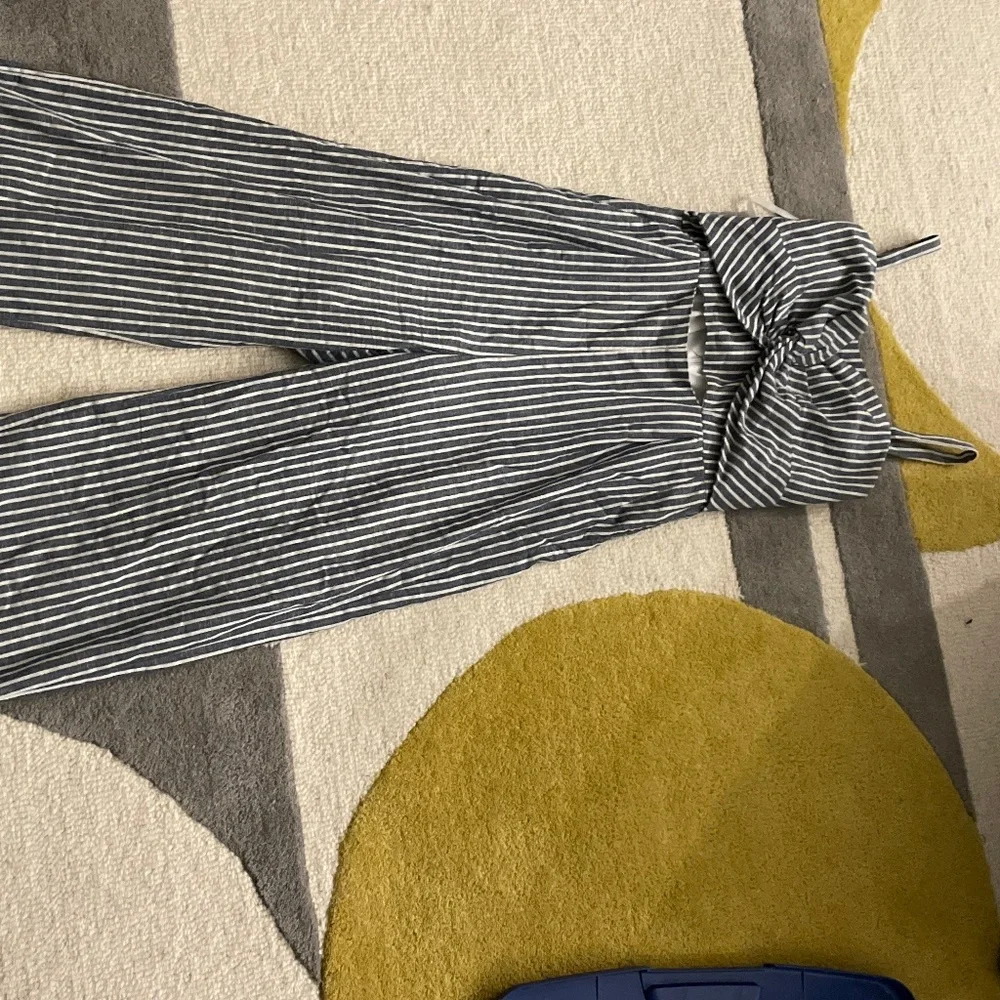 Jumpsuit - Picture 1 of 2